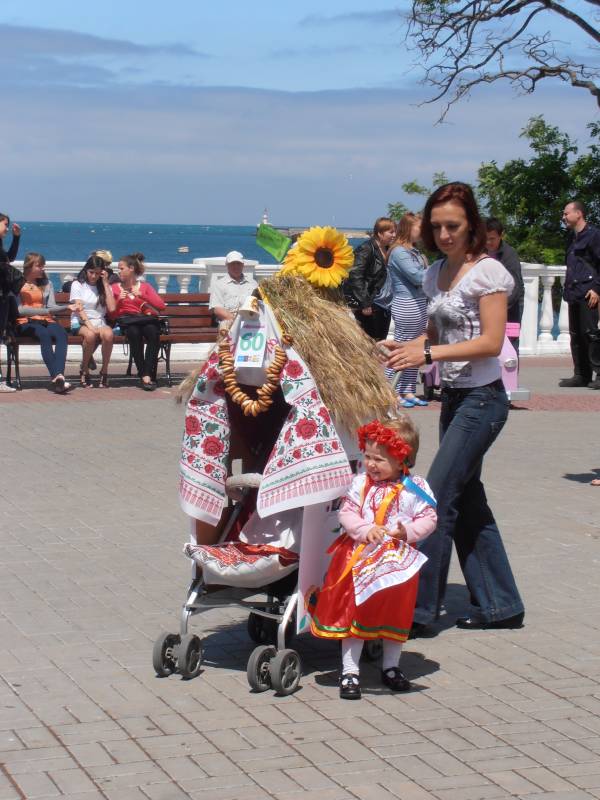 Фотография 9- Парад колясок Севастополь 2012