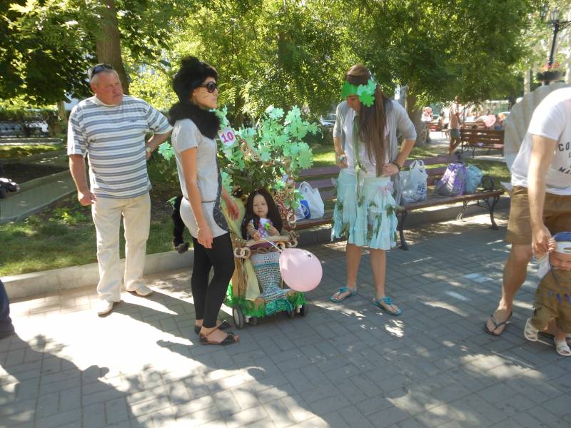 DSCN1801- Фото Третьего Севастопольского Парада Колясок