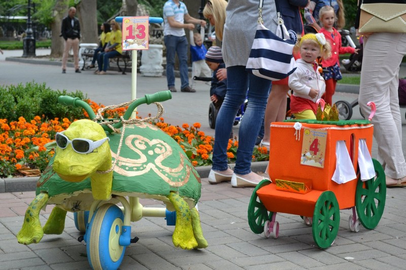Пятый Севастопольский Парад колясок-030- Пятый Севастопольский Парад колясок (фото)