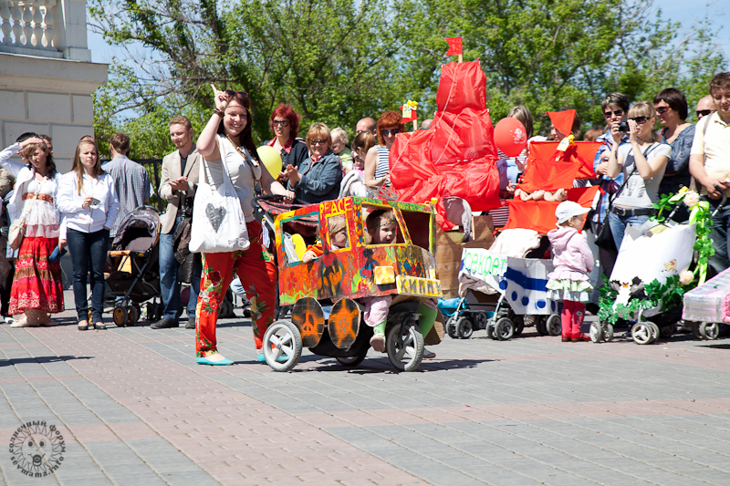 paradklogo-126- Первый Севастопольский парад колясок
