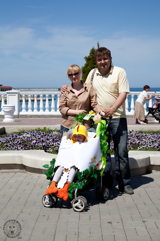paradklogo-200- Первый Севастопольский парад колясок