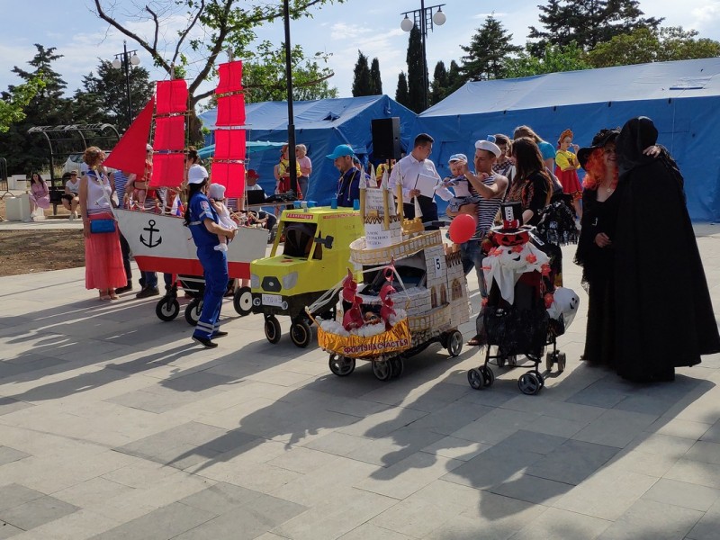 Севастопольский парад колясок 2019_164421- Севастопольский парад колясок 2019