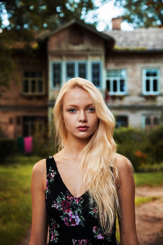 Фото девушки, Латвия